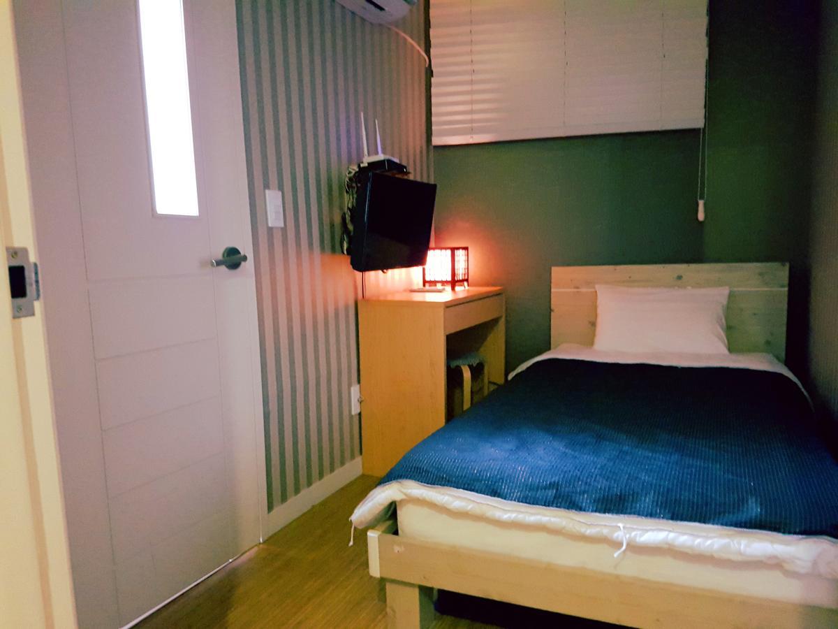 Mama Guesthouse Myeongdong Séoul Extérieur photo